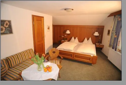 فندق اوبرستدورففي  Gastehaus Kissner